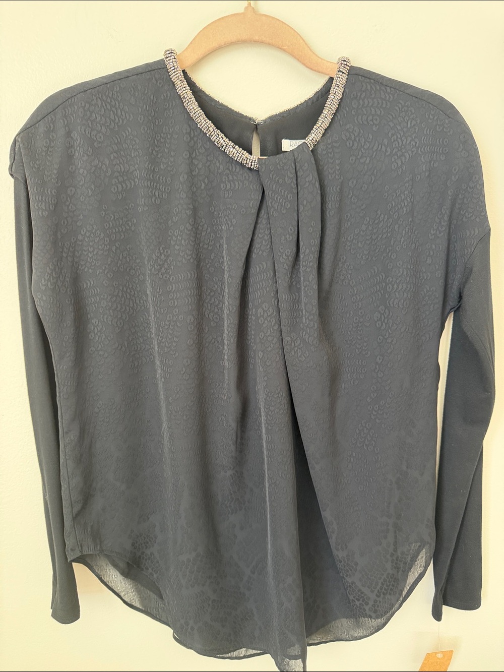 RACHEL Rachel Roy Charcoal Gray Long-Sleeve Beaded-Neck Blouse